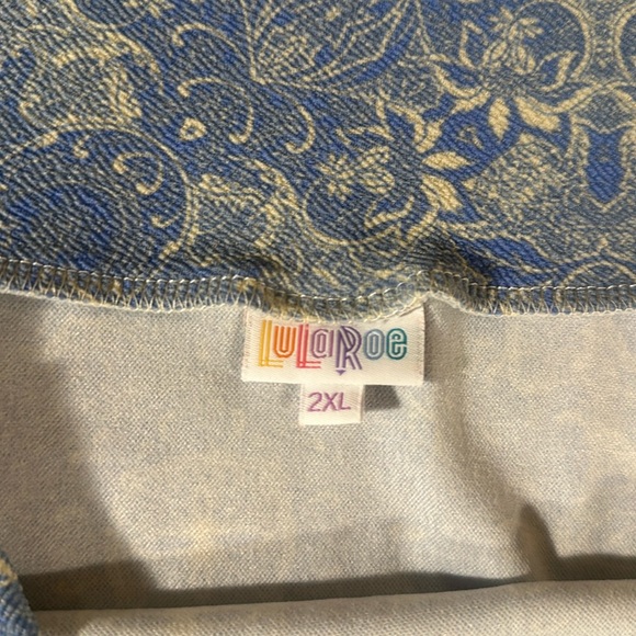 LuLaRoe Women’s Cassie Pencil Skirt/Size: 2XL / Color: Light Blue-Cream (NWT) - Picture 3 of 7